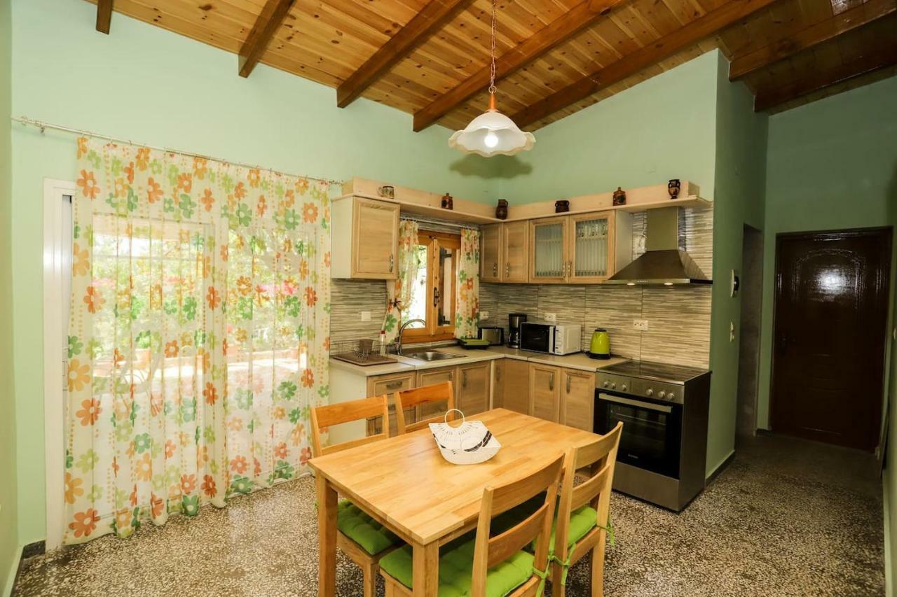 Гостевой дом Garden House Kastellani Kastellanoi  Экстерьер фото