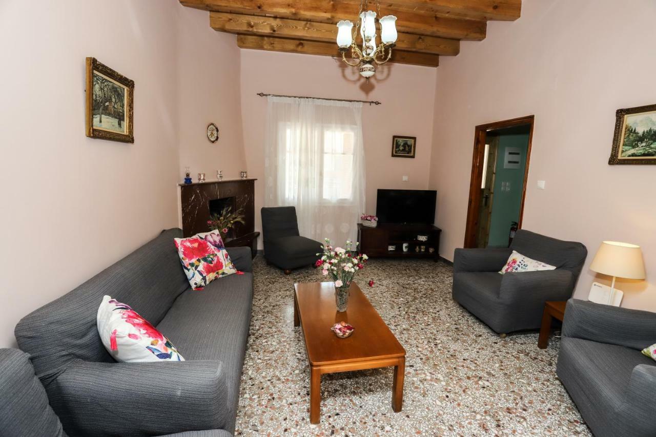 Гостевой дом Garden House Kastellani Kastellanoi  Экстерьер фото